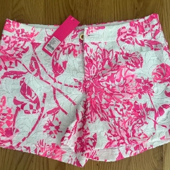 Lilly Pulitzer, Kelly Lace shorts, Pink and White - Picture 3 of 6